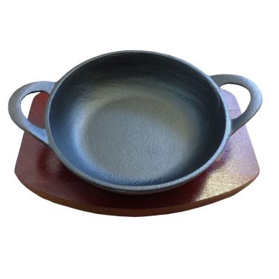 13cm Cast Iron Round Dish With Wood Base (7617)